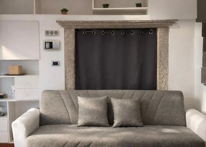 View And Private Garden House For 6 Pognana Lario