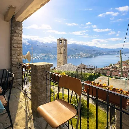 Dom wakacyjny View And Private Garden House For 6