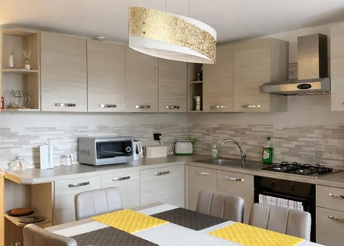 度假居 View And Private Garden House For 6